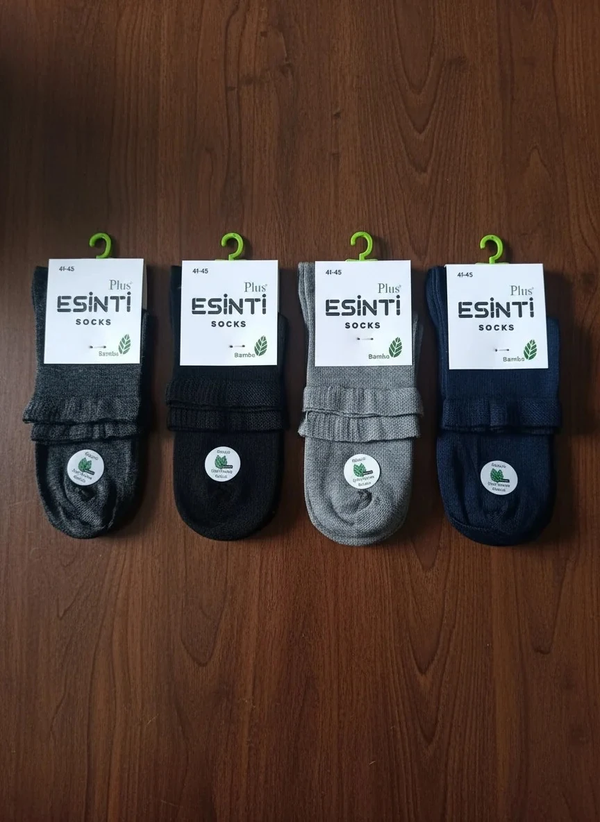 Erkek Bambu Dikişsiz Karışık Renkli Uzun Konç Patik Çorap 12'Li Paket — fotoğraf 1