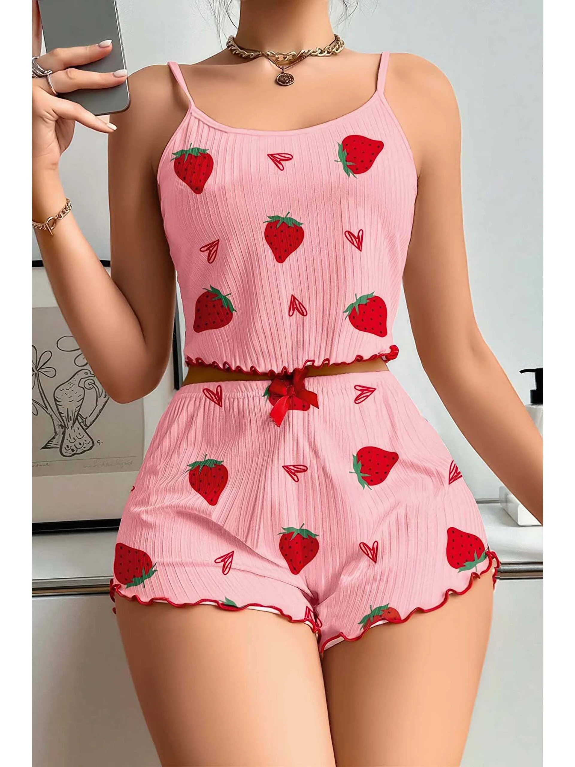 Pembe Pamuklu Çilek Desenli Fırfırlı Şortlu Pijama Takımı Rahat Gecelik (L-XL) — fotoğraf 4